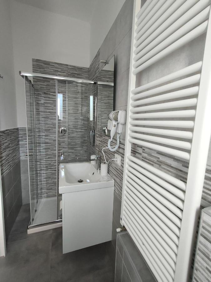 Maggiore Rooms โบโลญญา ภายนอก รูปภาพ